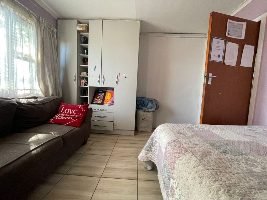 7 Bedroom Property for Sale in Haven Hills Eastern Cape